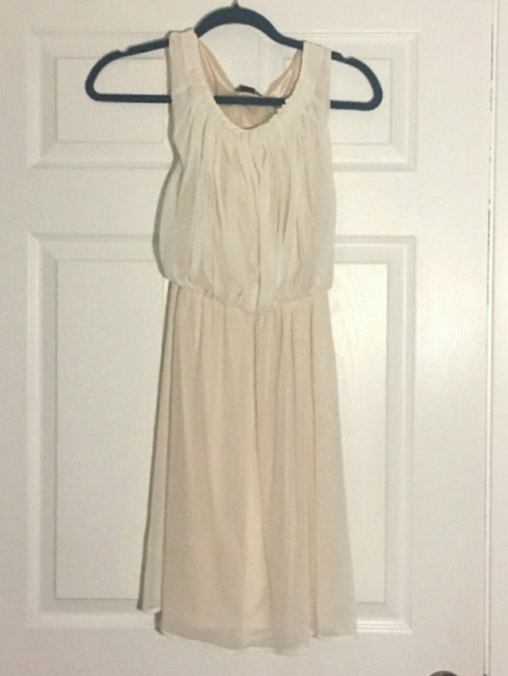 BNWT - H&M - (Size 4) Women's Sleeveless Cream White Short Dress